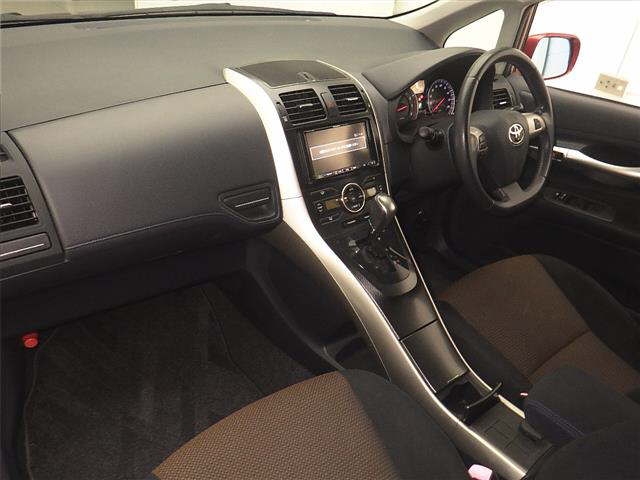 TOYOTA BLADE