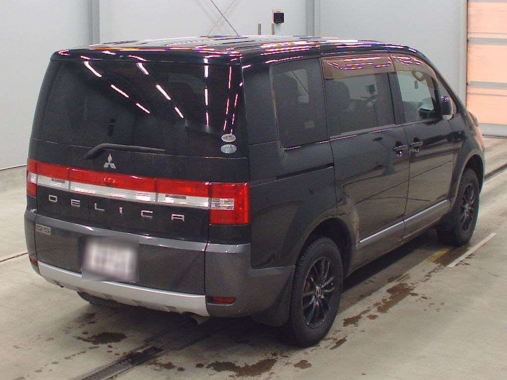MITSUBISHI DELICA D:5