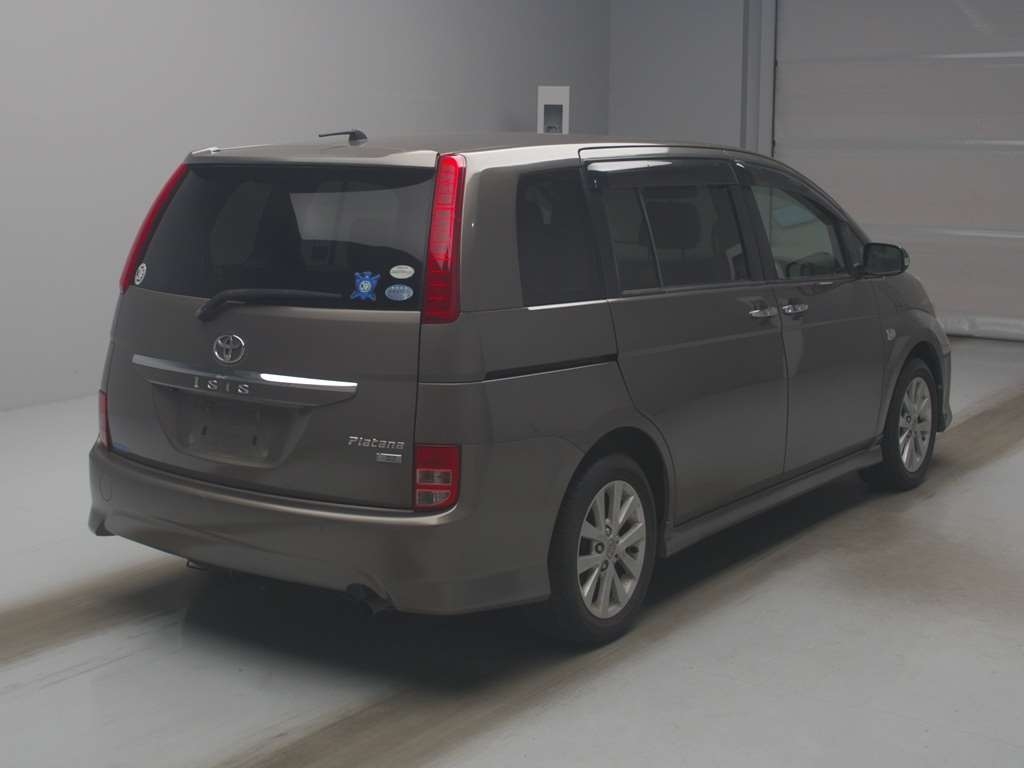 TOYOTA ISIS