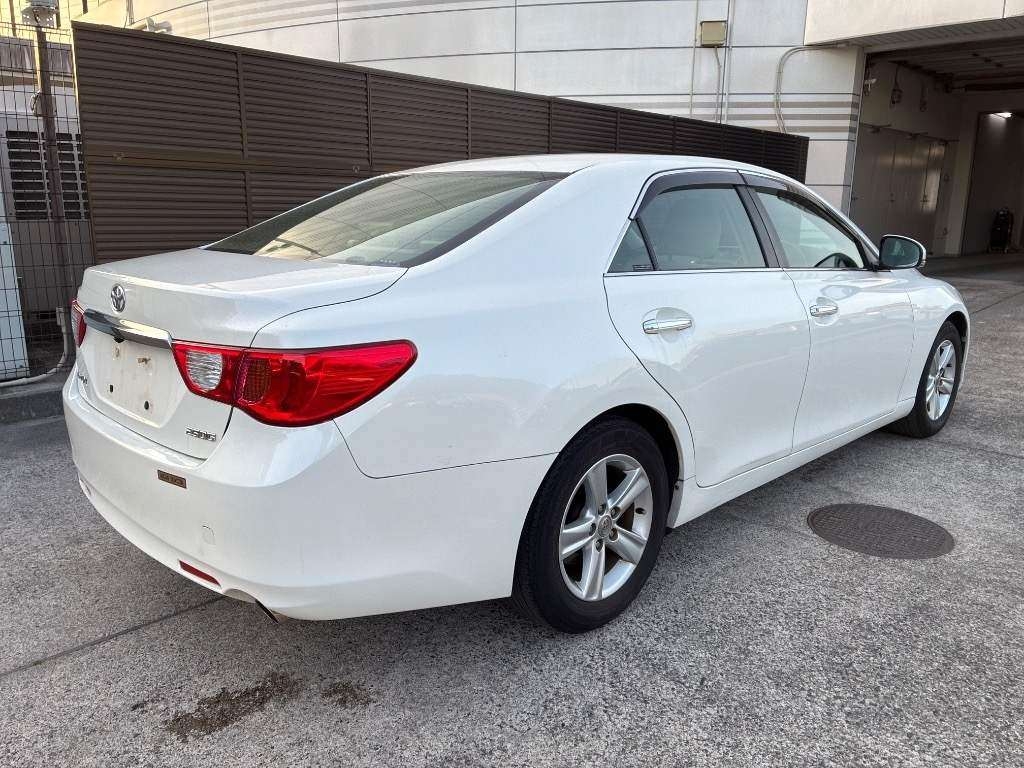 TOYOTA MARK X