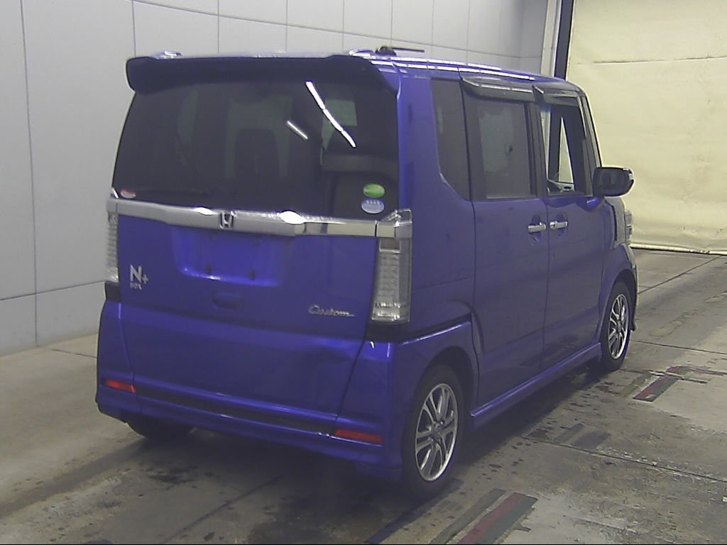HONDA N-BOX+