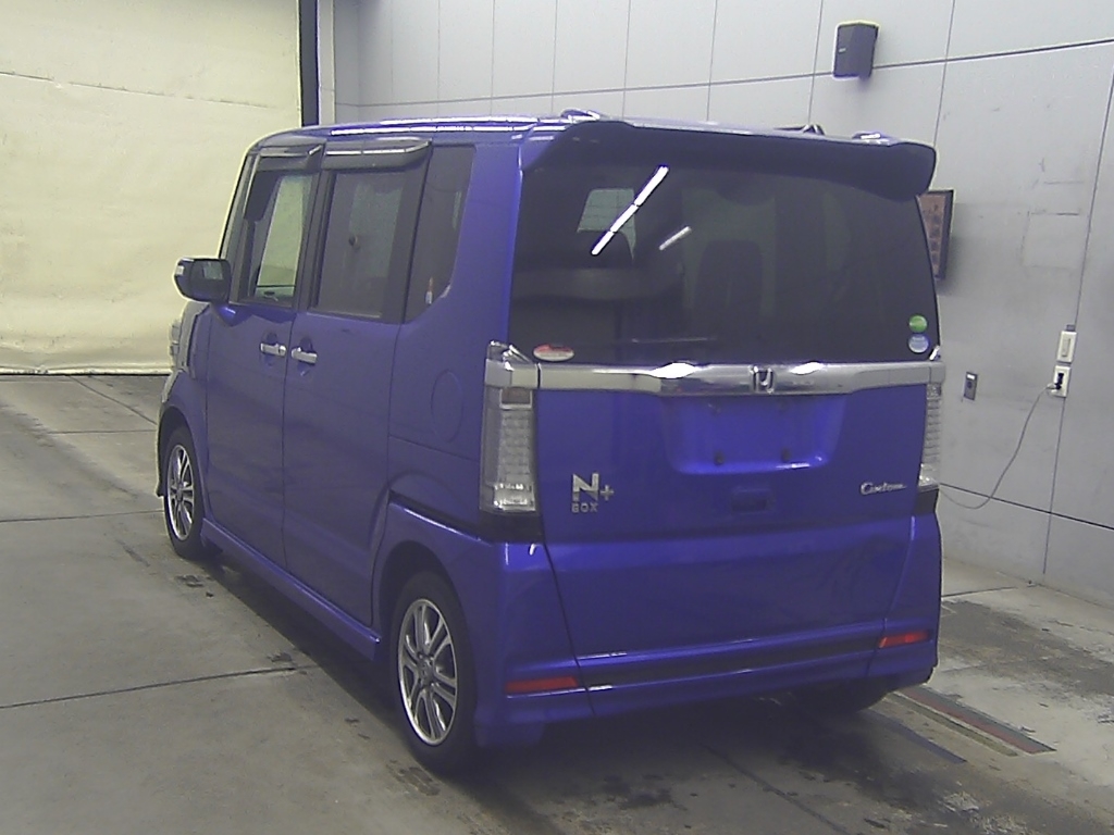 HONDA N-BOX+