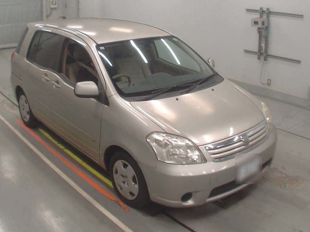 TOYOTA RAUM