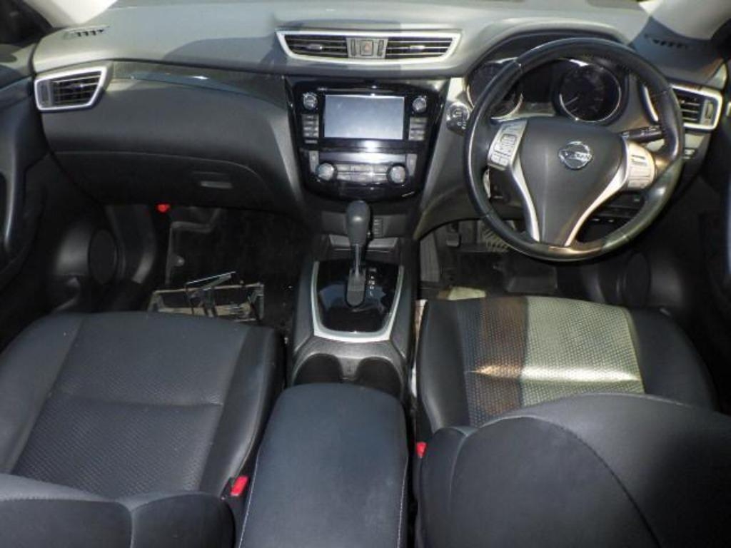 NISSAN X-TRAIL