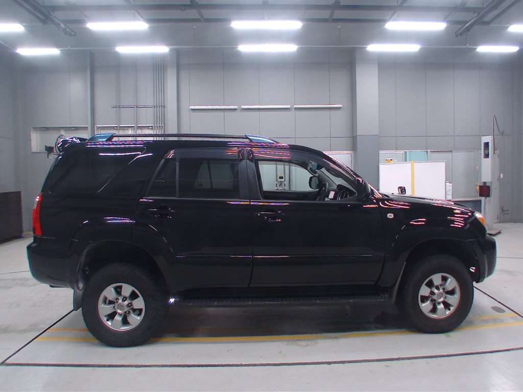 TOYOTA HILUX SURF