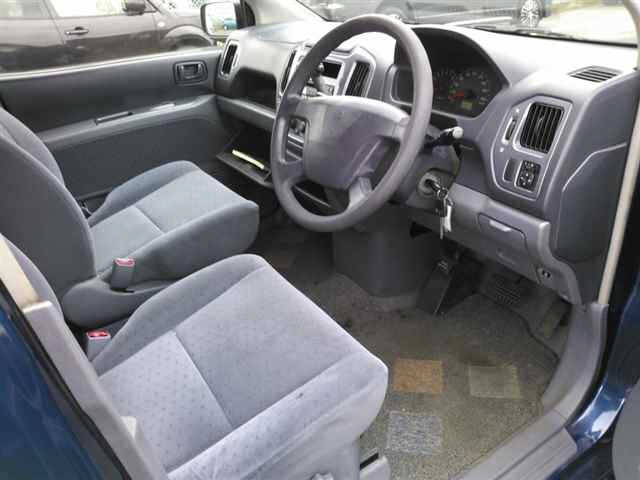 MITSUBISHI MIRAGE DINGO