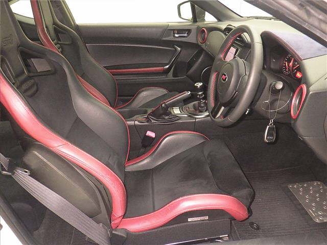 SUBARU BRZ