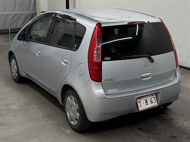 MITSUBISHI COLT