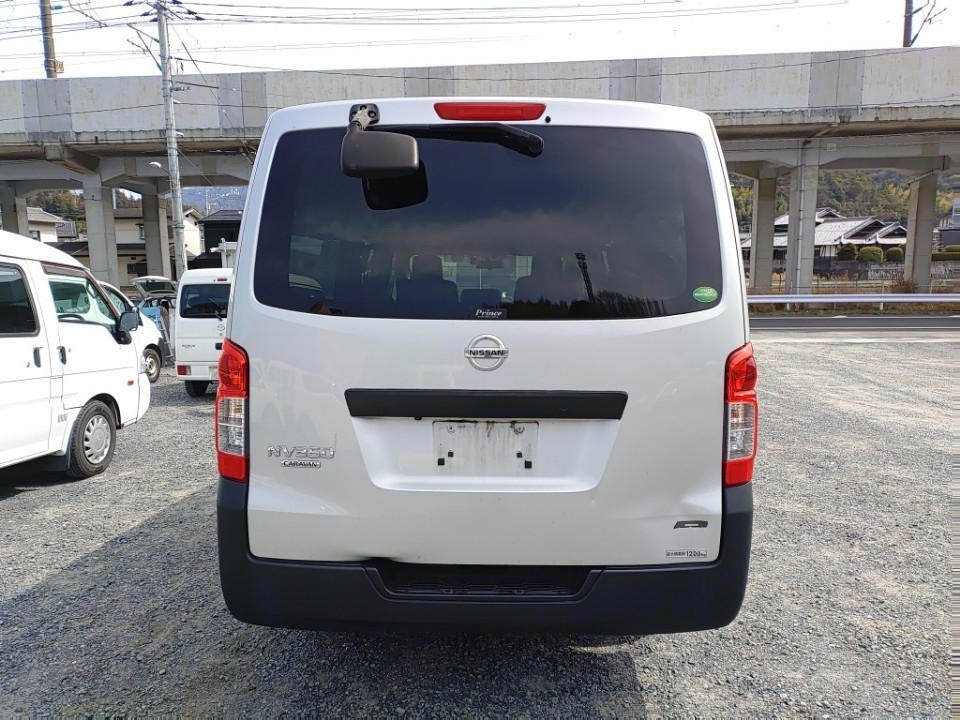 NISSAN NV350 CARAVAN