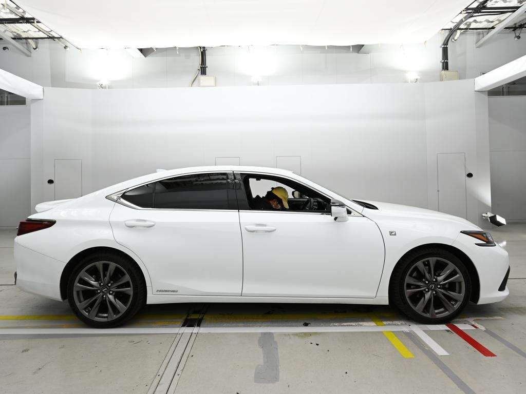LEXUS ES300H