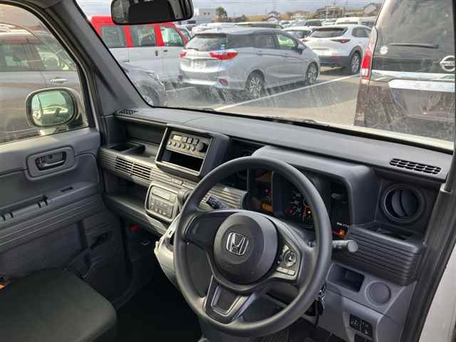 HONDA N-VAN