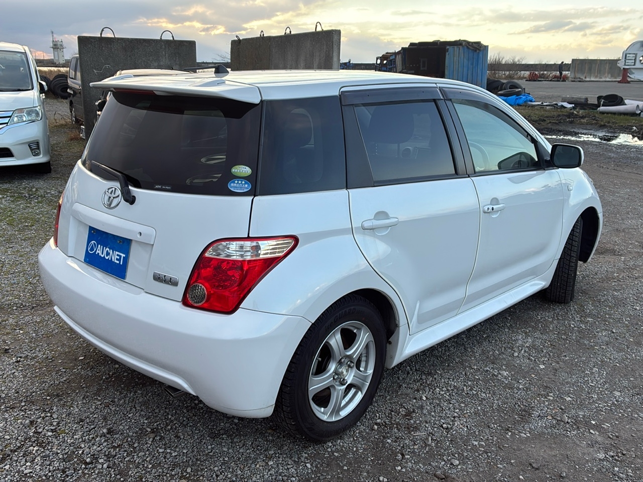 TOYOTA IST