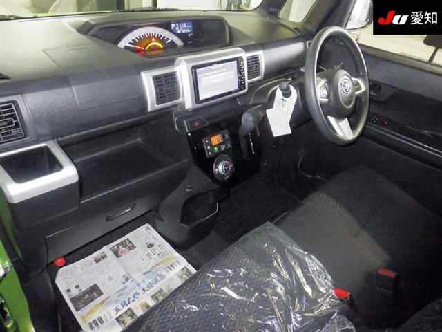 TOYOTA PIXIS MEGA