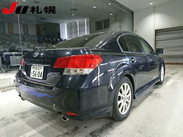 SUBARU LEGACY B4