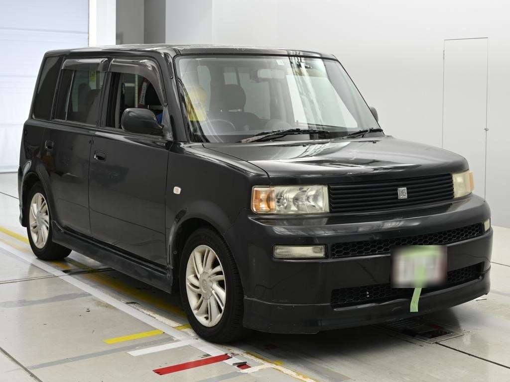 TOYOTA BB