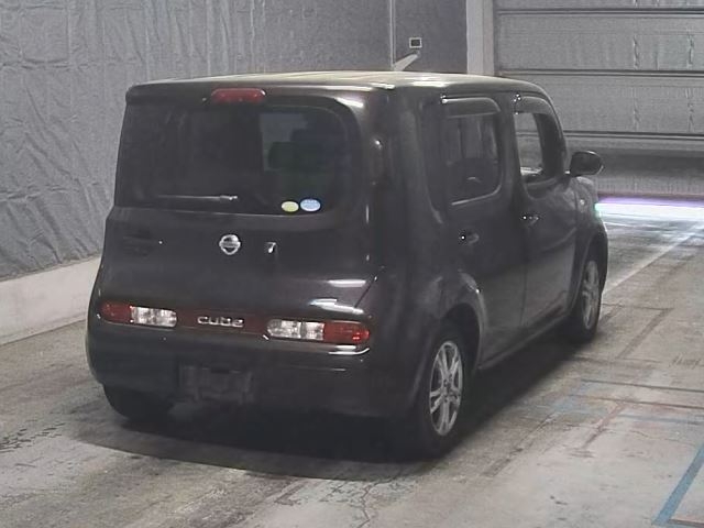 NISSAN CUBE