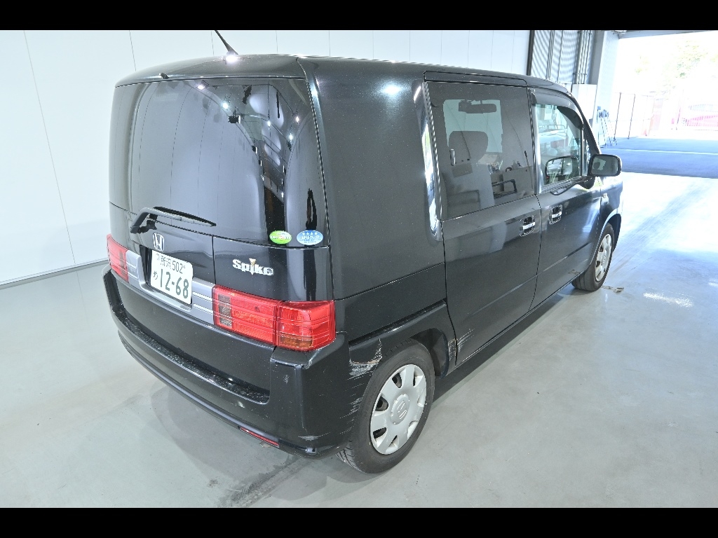 HONDA MOBILIO SPIKE