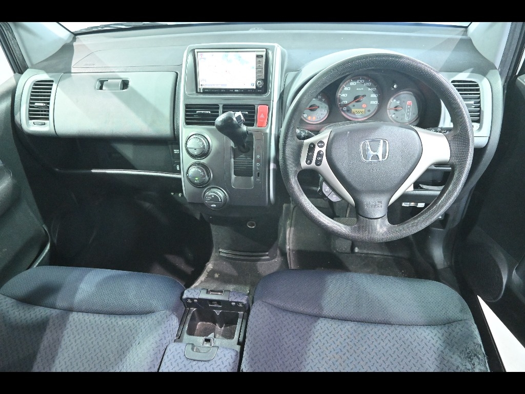 HONDA MOBILIO SPIKE