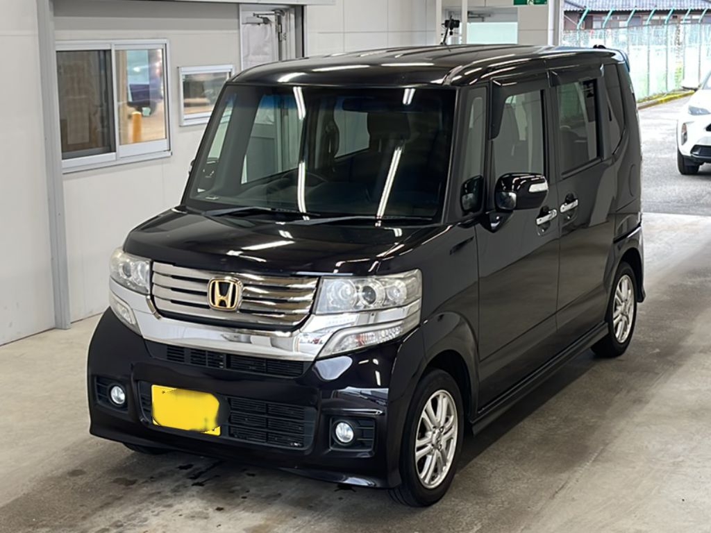 HONDA N-BOX