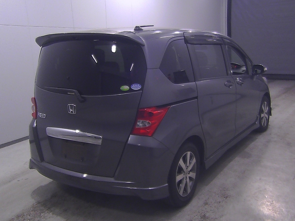 HONDA FREED