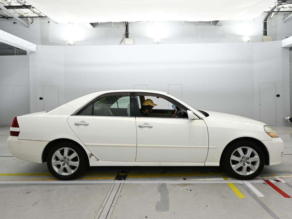 TOYOTA MARK II