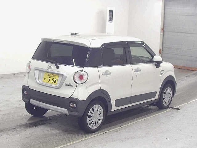 DAIHATSU CAST