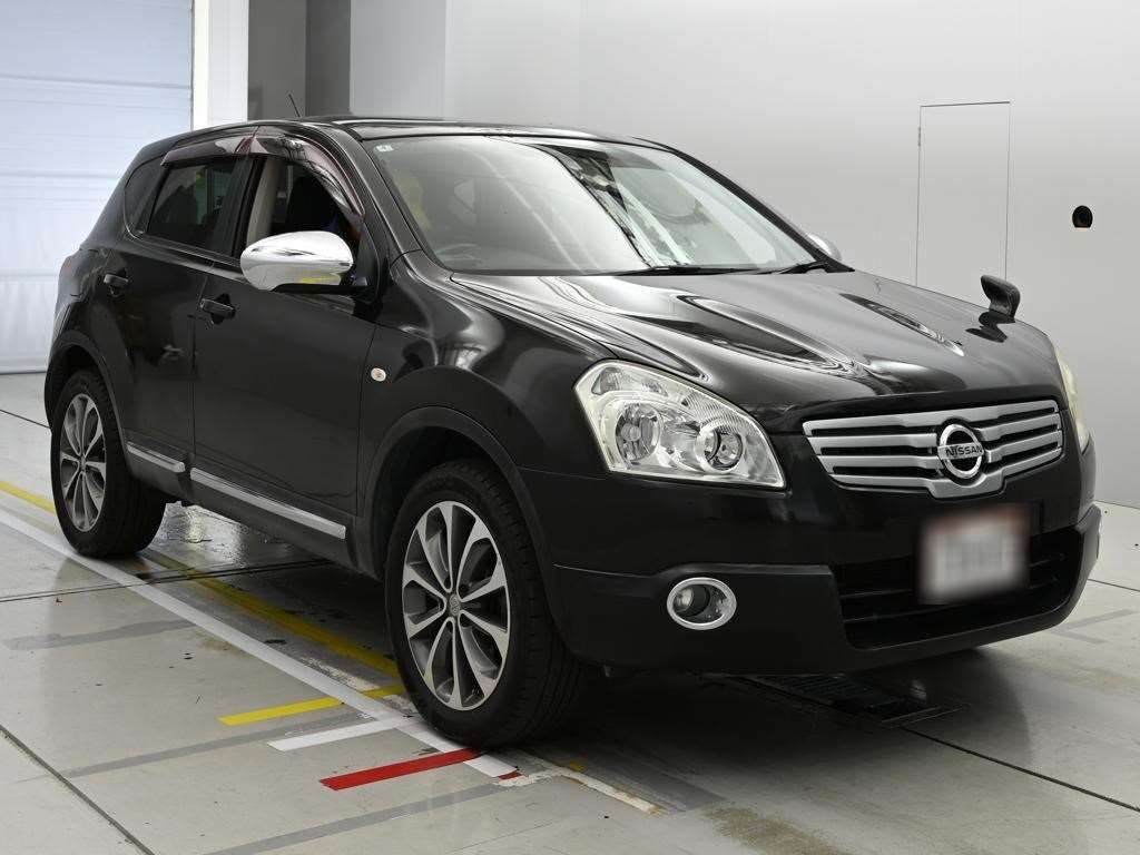 NISSAN DUALIS