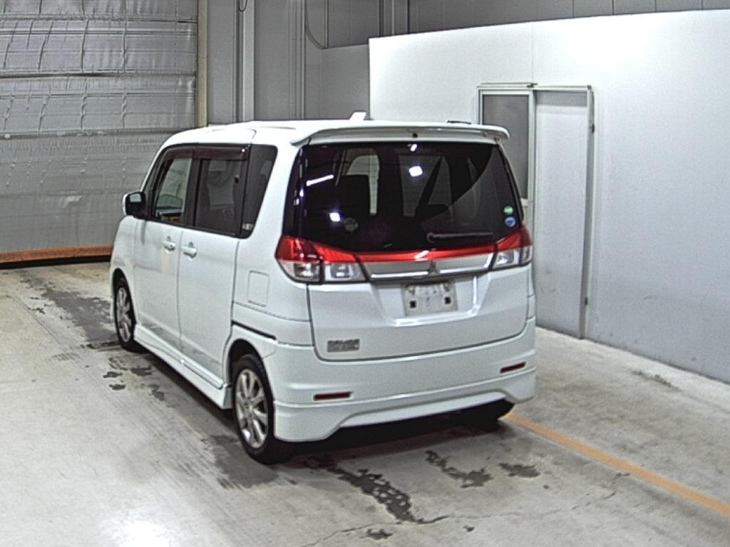 MITSUBISHI DELICA D:2