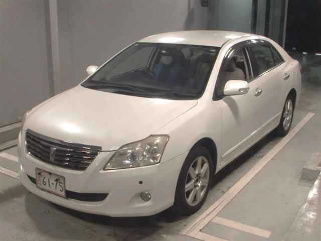 TOYOTA PREMIO