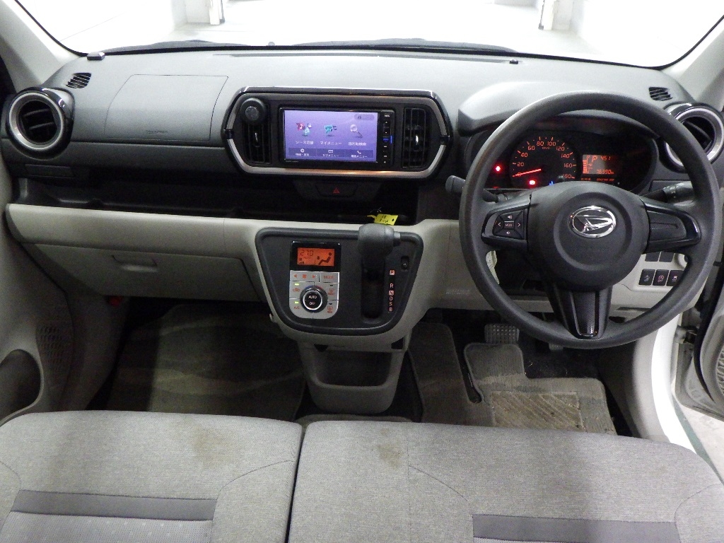 DAIHATSU BOON