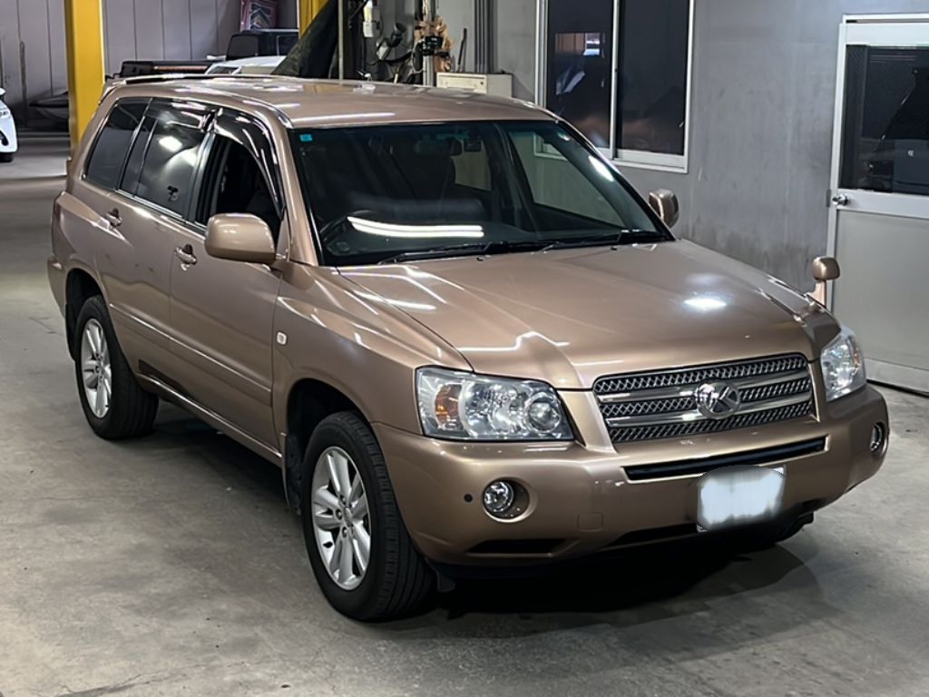 TOYOTA KLUGER V