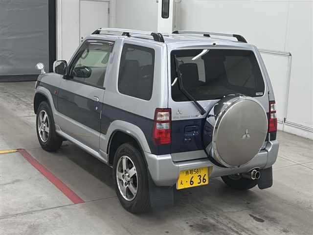 MITSUBISHI PAJERO MINI