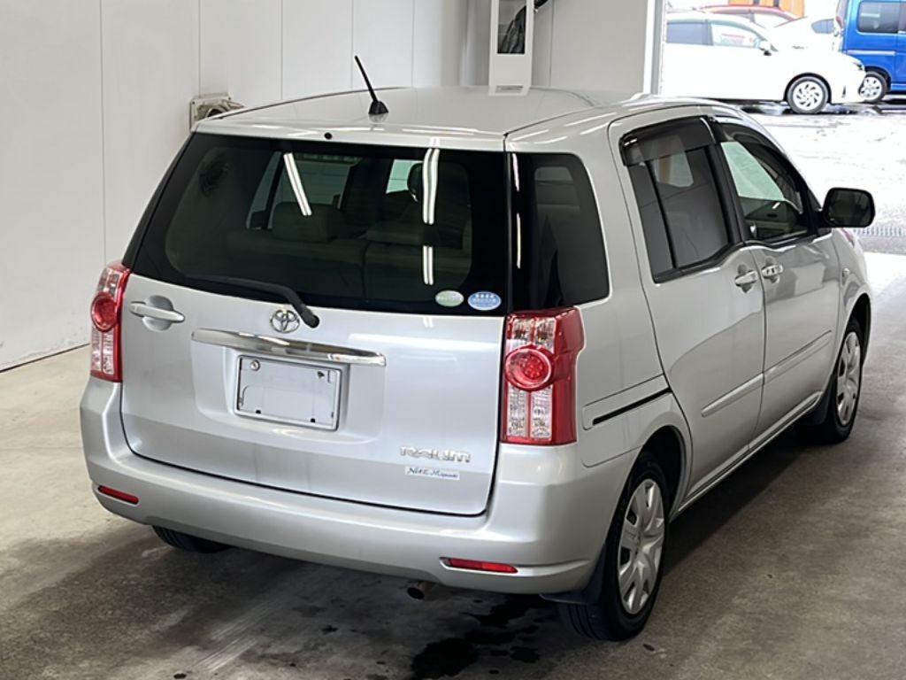 TOYOTA RAUM