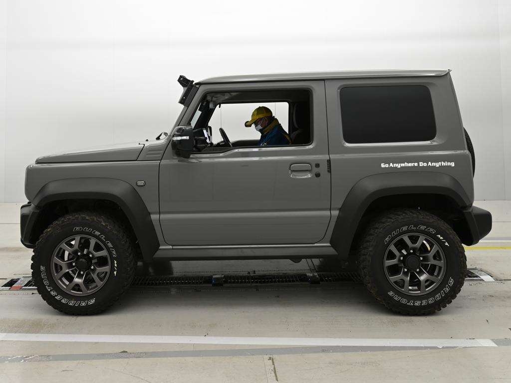 SUZUKI JIMNY SIERRA