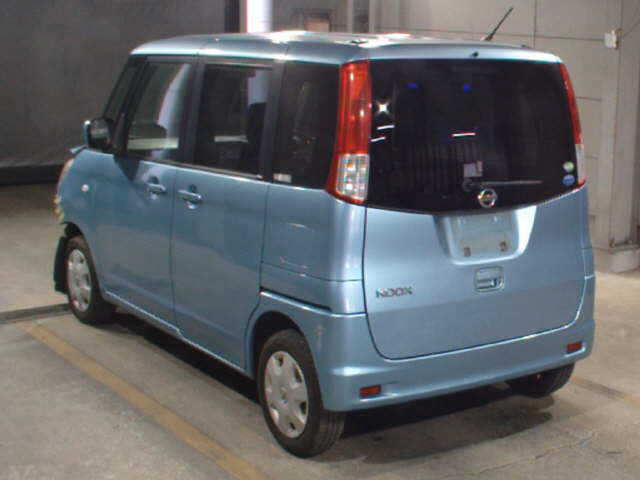 NISSAN ROOX