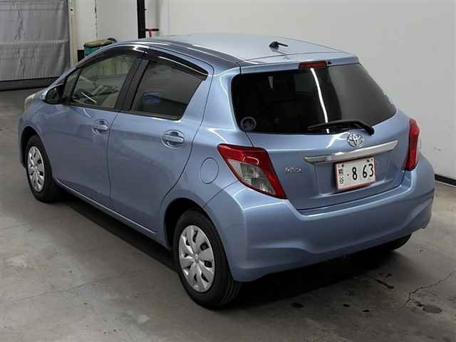 TOYOTA VITZ