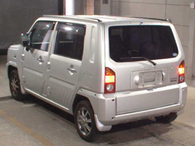 DAIHATSU NAKED