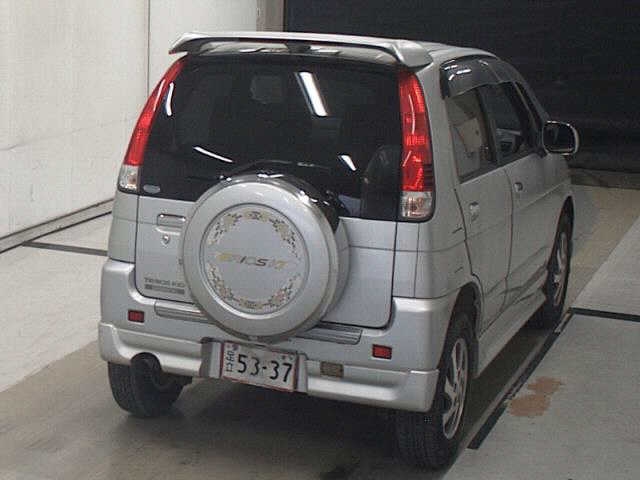 DAIHATSU TERIOS KID