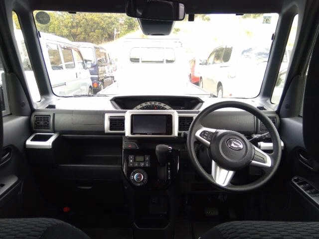 DAIHATSU WAKE