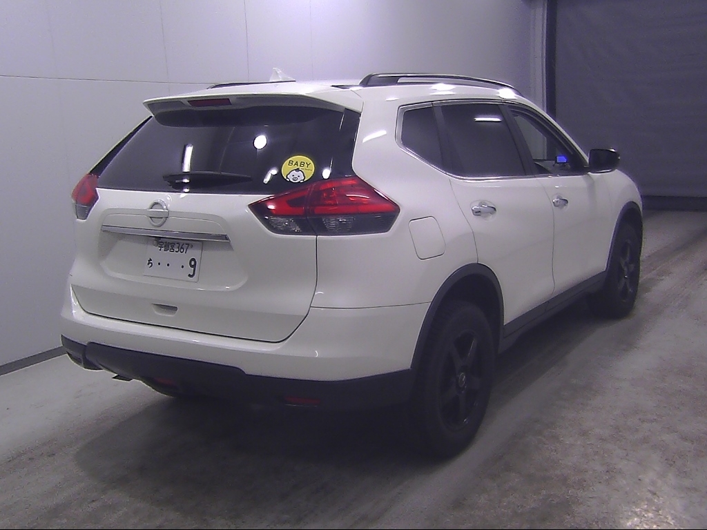 NISSAN X-TRAIL