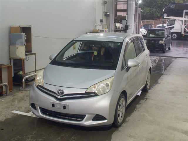 TOYOTA RACTIS