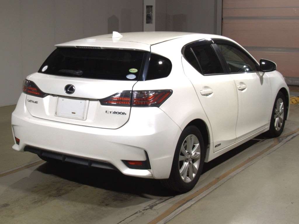 LEXUS CT200H