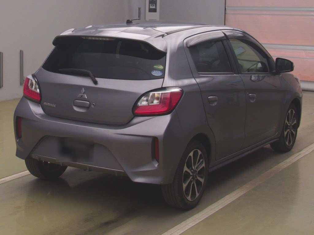 MITSUBISHI MIRAGE