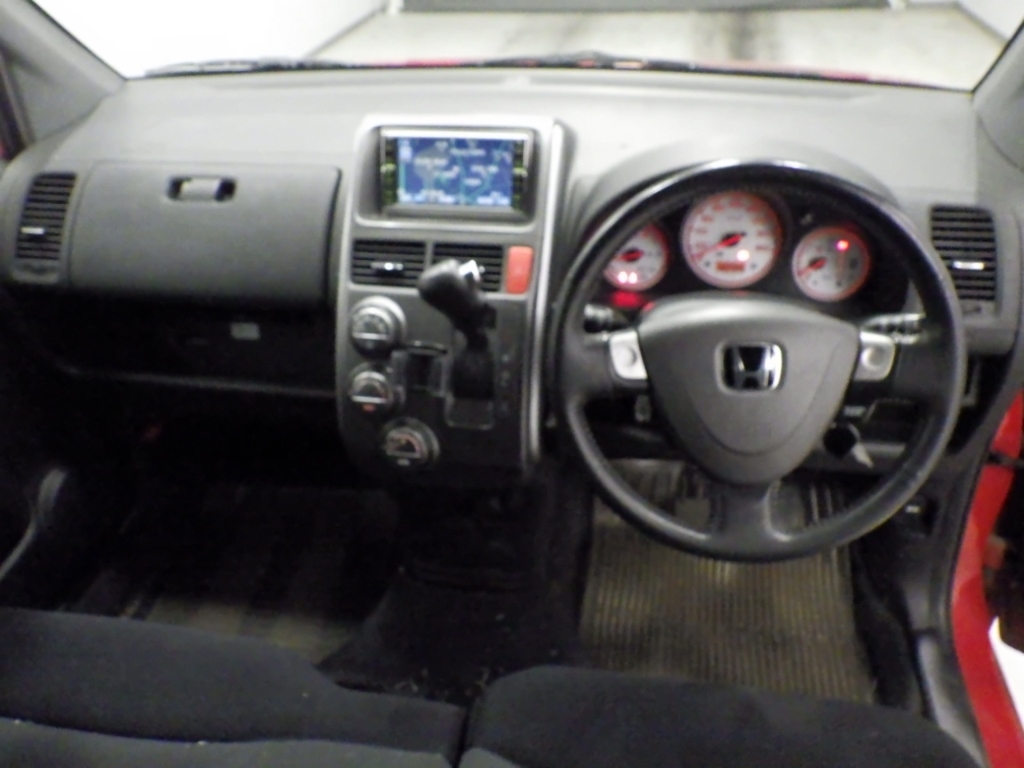 HONDA MOBILIO SPIKE