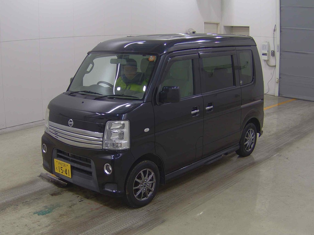 NISSAN NV100 CLIPPER