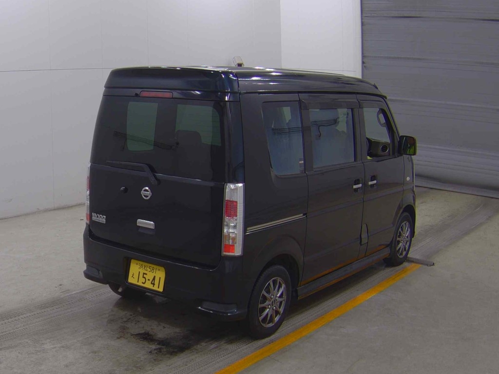 NISSAN NV100 CLIPPER