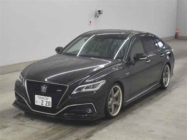 TOYOTA CROWN
