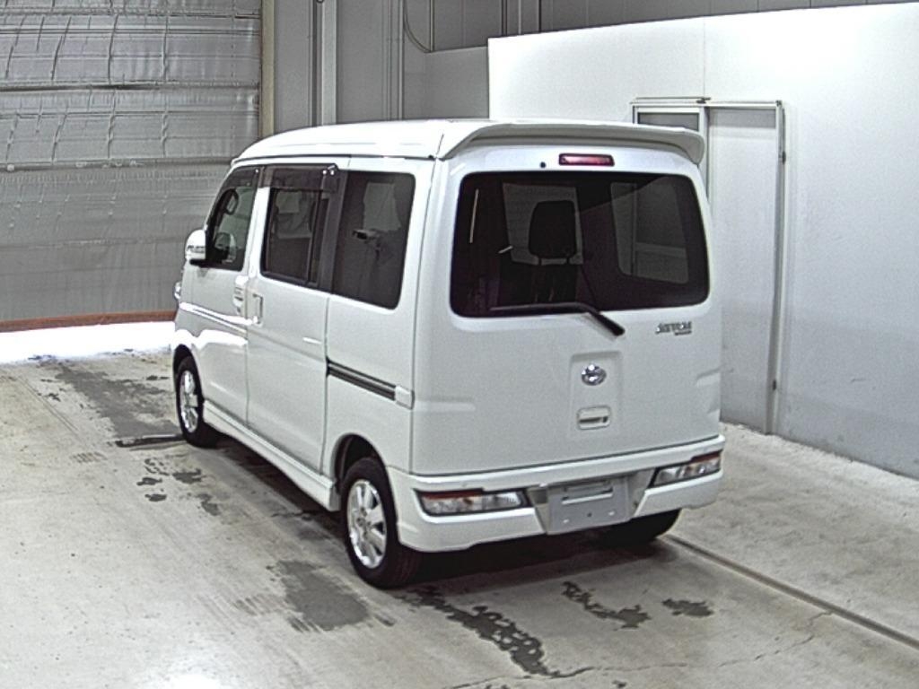 DAIHATSU ATRAI