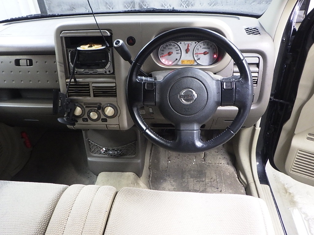 NISSAN CUBE