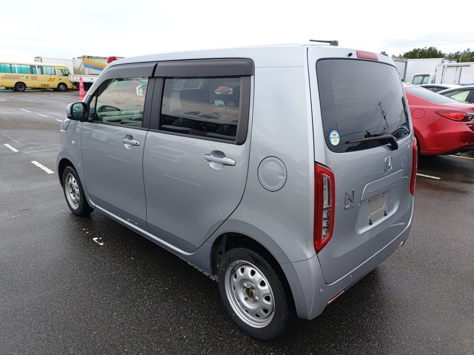 HONDA N-WGN